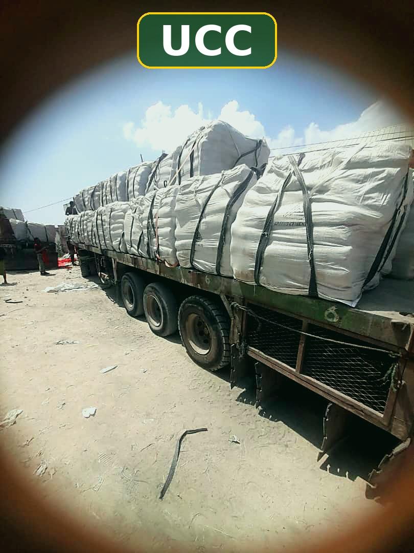 Loading and office operations — photo 28